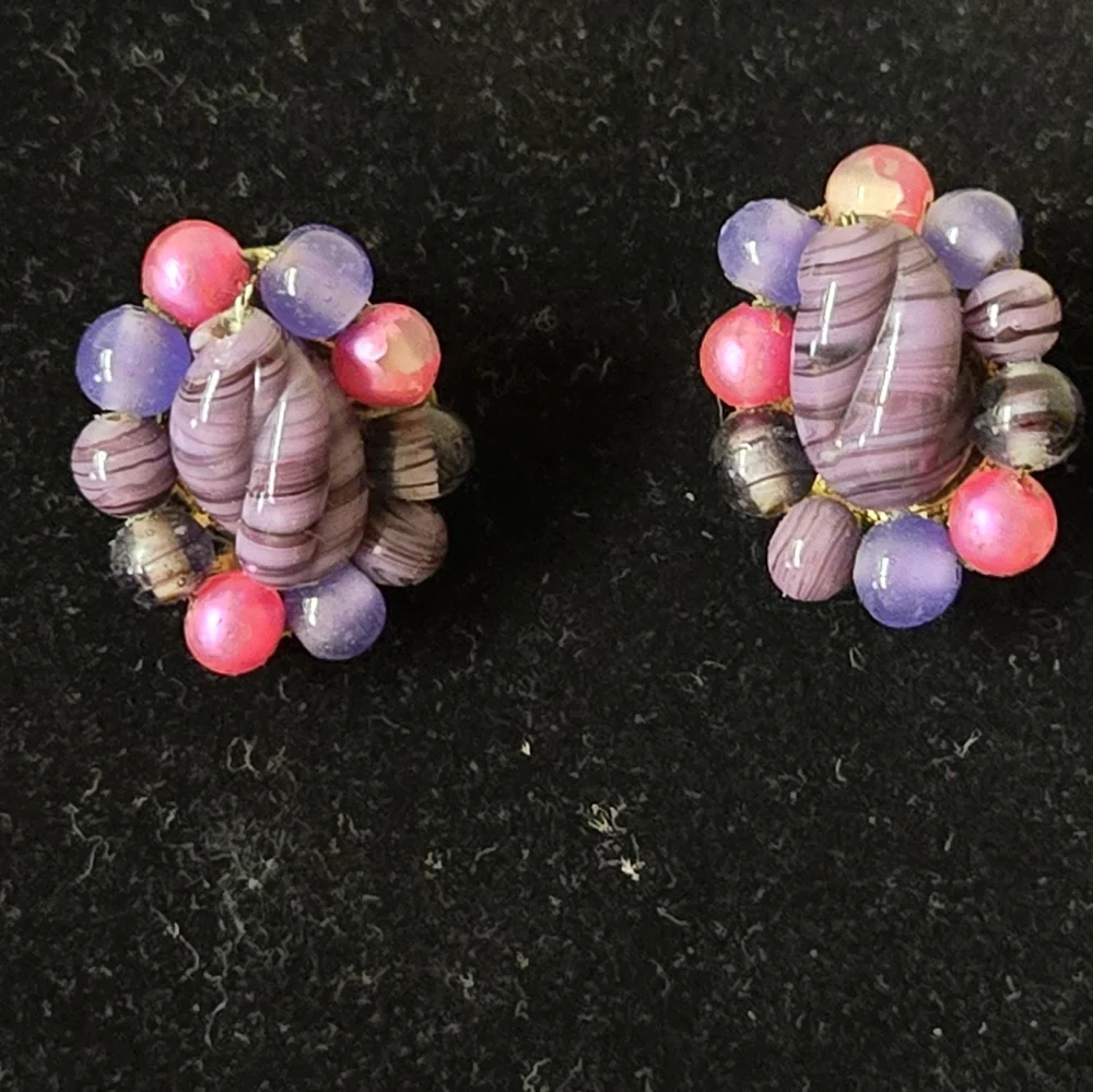 Vintage clip on earrings